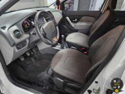 RENAULT – LOGAN – 1.6 16V PRIVILEGE – 2017 lleno