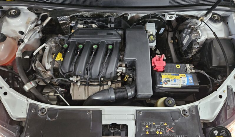 RENAULT – LOGAN – 1.6 16V PRIVILEGE – 2017 lleno