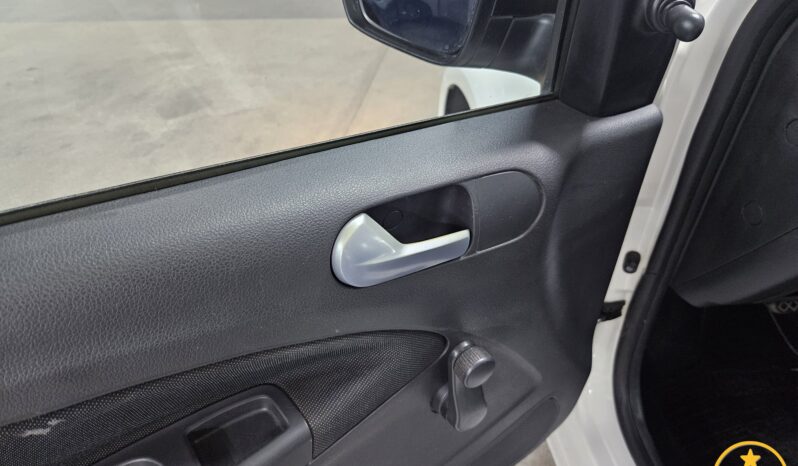 VOLKSWAGEN – GOL TREND – 5P 1.6 TRENDLINE – 2017 lleno