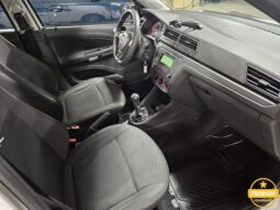 VOLKSWAGEN – GOL TREND – 5P 1.6 TRENDLINE – 2017 lleno