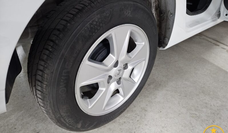 RENAULT – LOGAN – 1.6 16V PRIVILEGE – 2017 lleno