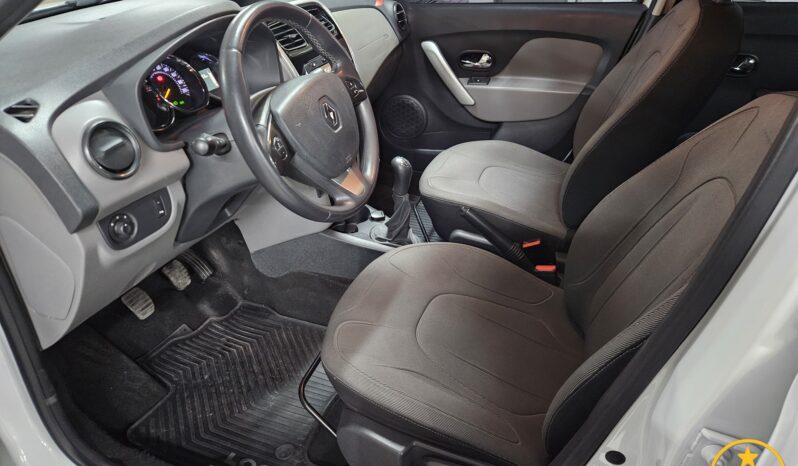 RENAULT – LOGAN – 1.6 16V PRIVILEGE – 2017 lleno