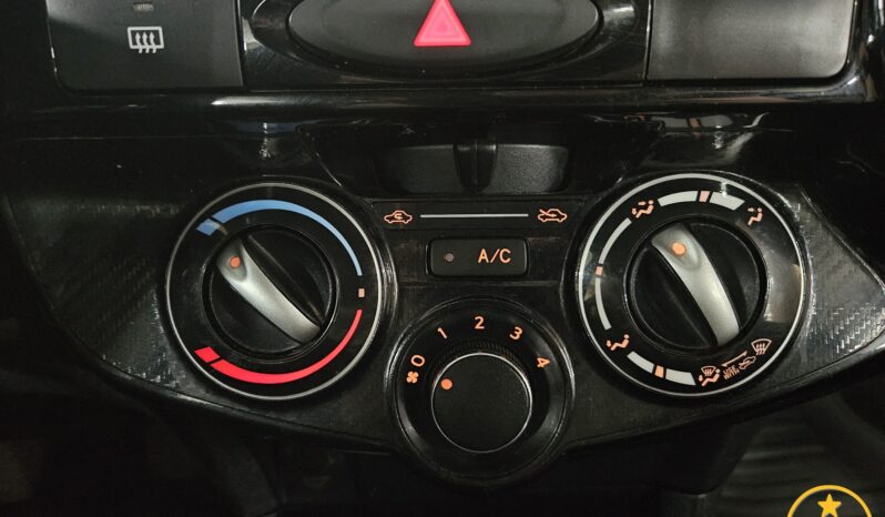 TOYOTA – ETIOS – 4P 1.5 XLS – 2015 lleno