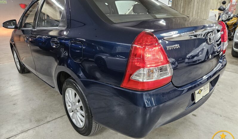TOYOTA – ETIOS – 4P 1.5 XLS – 2015 lleno