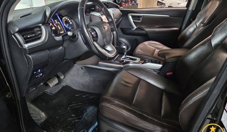 TOYOTA – SW4 – 2.8 TDI SRX 4X4 7A 6A/T – 2015 lleno