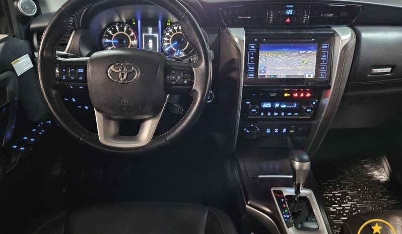 TOYOTA – SW4 – 2.8 TDI SRX 4X4 7A 6A/T – 2015 lleno