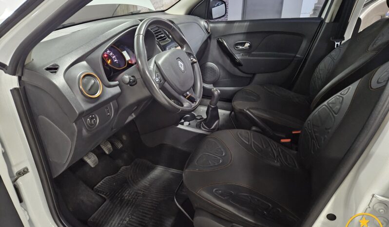 RENAULT – SANDERO STEPWAY – 1.6 16V PRIVILEGE – 2019 lleno