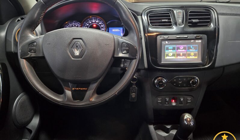 RENAULT – SANDERO STEPWAY – 1.6 16V PRIVILEGE – 2019 lleno