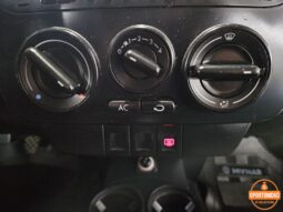 VOLKSWAGEN – NEW BEETLE – 2.0 ADVANCE – 2009 lleno